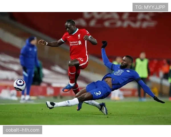 图赫尔重塑球队风格：高压逼抢与细腻传控融合助状态强势回暖