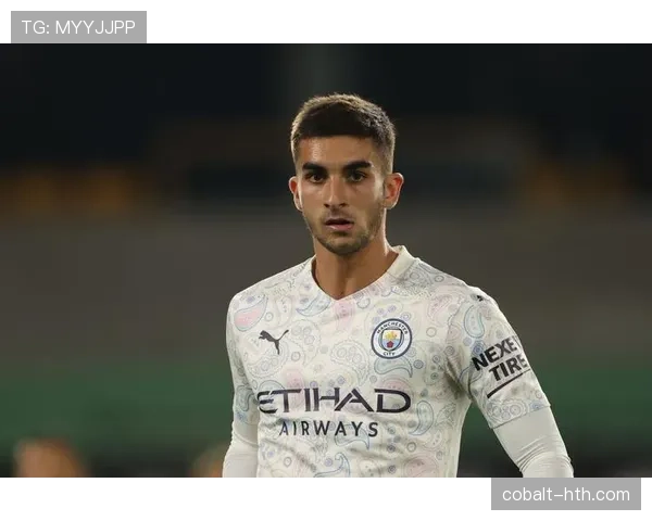 伯恩茅斯樱桃甜蜜 伯恩茅斯樱桃甜蜜